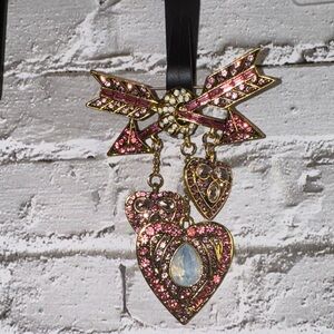 listing-status-banner